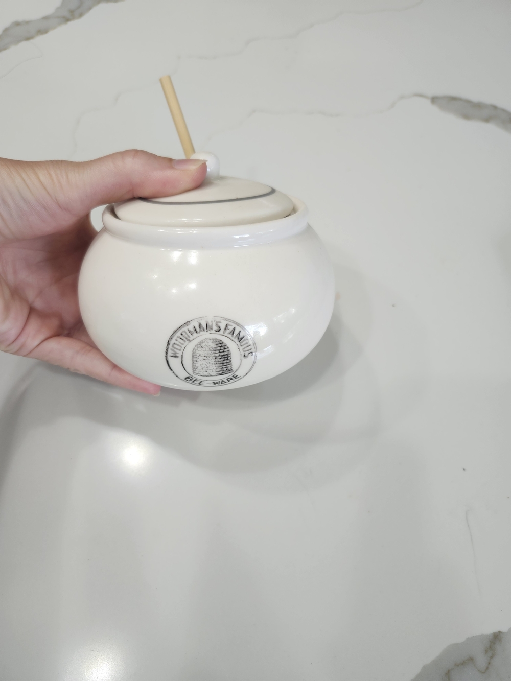 Woodmans Famous BeeWare Honey Pot And Dipper New